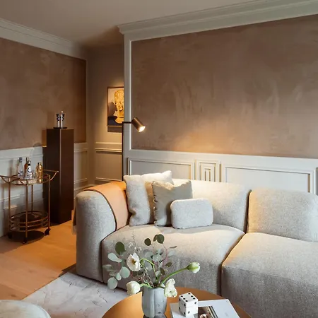 Rosewood 5*