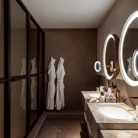 Rosewood 5*